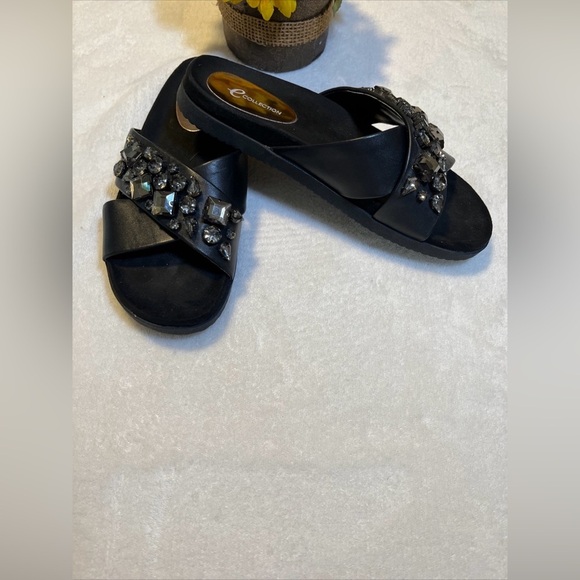 Easy Spirit "Marvina" Criss-Cross Strap Rhinestone Leather Sandal Size 5.5 - Picture 3 of 5